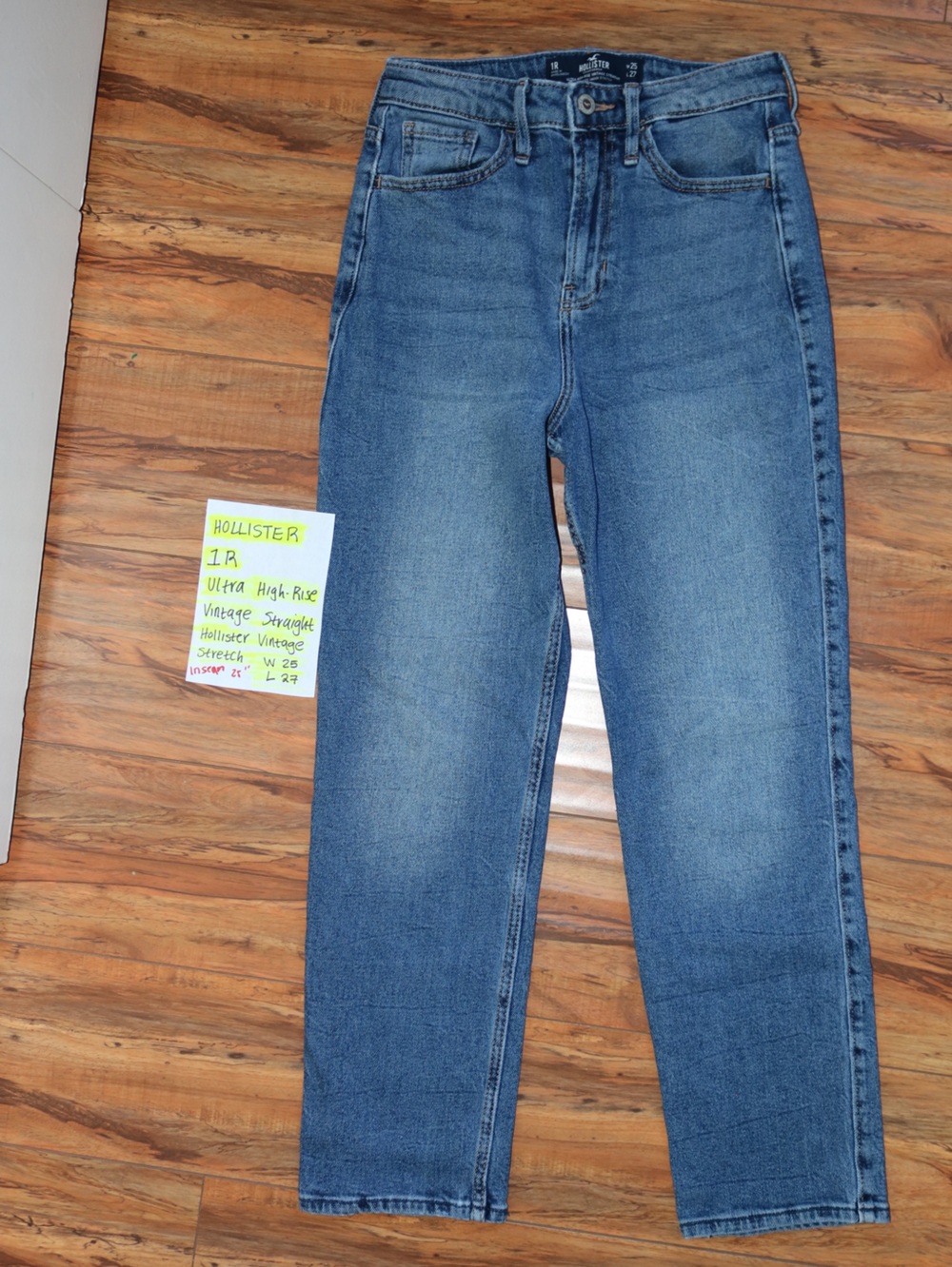 Hollister 1R womens Ultra High Rise Vintage Straight Hollister Stretch Jeans 25*